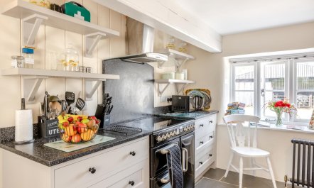 4 Bed in Bridport 3