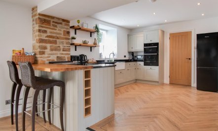 3 Bed in Alston 1