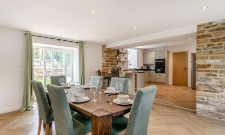 3 Bed in Alston 7
