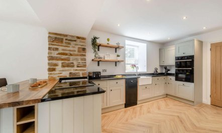 3 Bed in Alston 8