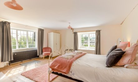 3 Bed in Bridport 3