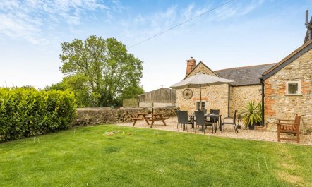 3 Bed in Bridport 5