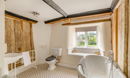 3 Bed in Bridport 4