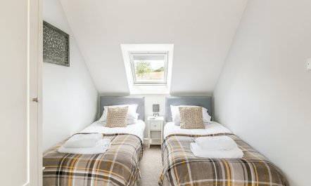 Torfield 9
