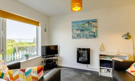2 Bed in Brixham 2