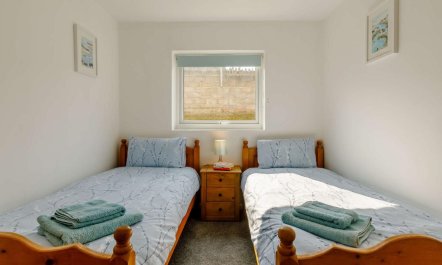2 Bed in Brixham 8