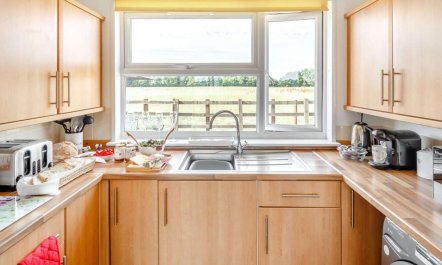 3 Bed in Aylesbury 5