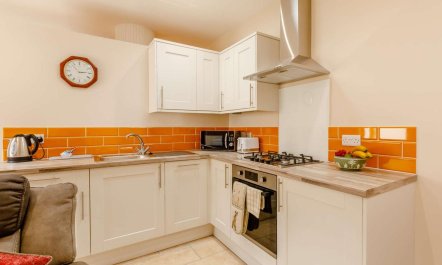 1 Bed in South Molton 8