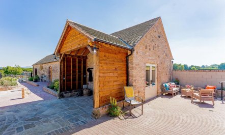 4 Bed in Church Stretton 1