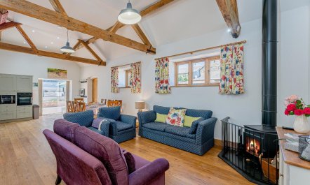 4 Bed in Church Stretton 4