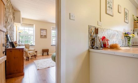 1 Bed in Llandysul 5