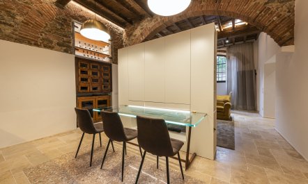Brick & Arch 9