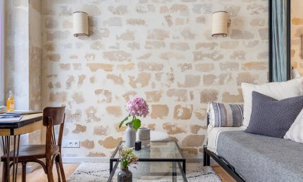 Parisian Mews 3