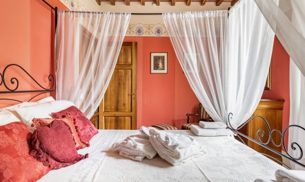 Tuscan Welcome 7
