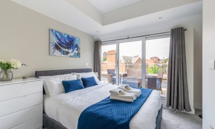 Parkside Loft 8