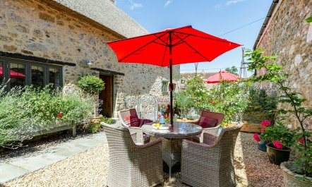 Tudor Rose Cottage 1