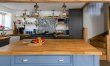 Tudor Rose Cottage 3