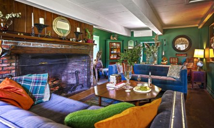 The Dutch Farmhouse 1