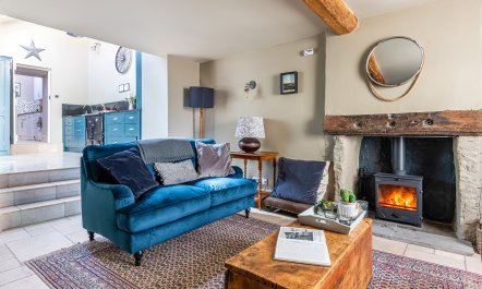 Tideswell Cottage