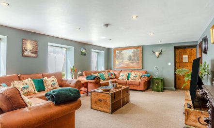6 Bed in Holsworthy 8