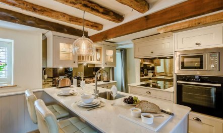 1 Bed in Grange-over-sands 2