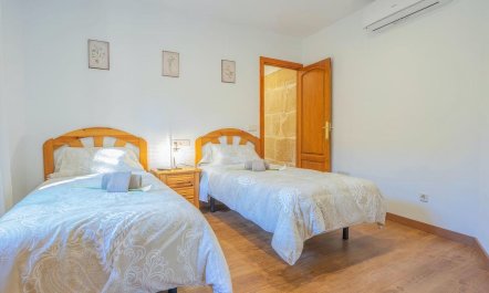 La Casa Amarilla 9