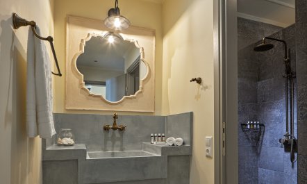 Poseidon's Seaview 8