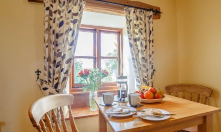 1 Bed in Dyffryn Ardudwy 3