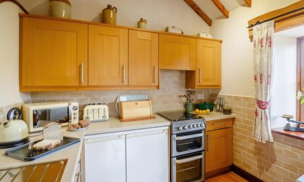 2 Bed in Dyffryn Ardudwy 5