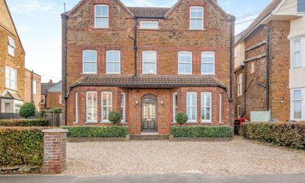 8 Bed in Hunstanton