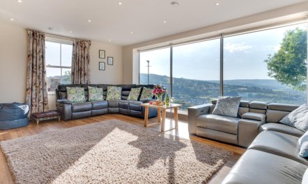 7 Bed in Matlock 3