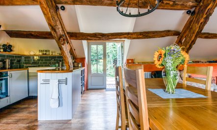 Black Mountains Farmhouse 7
