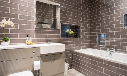 Dronfield Delight 8
