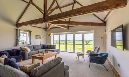 Rolling Wolds Barn 2