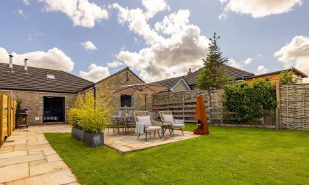 Vista Barn 8
