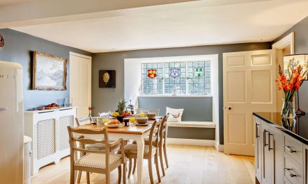 4 Bed in Huntly 5
