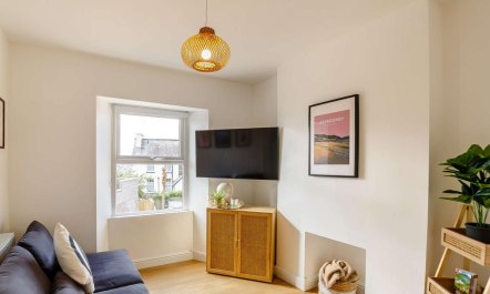 3 Bed in Llandudno 1