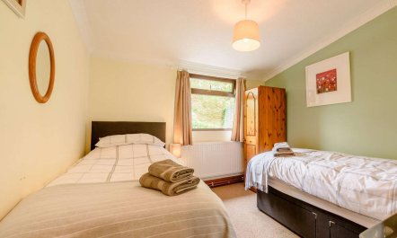 2 Bed in Pencader 8