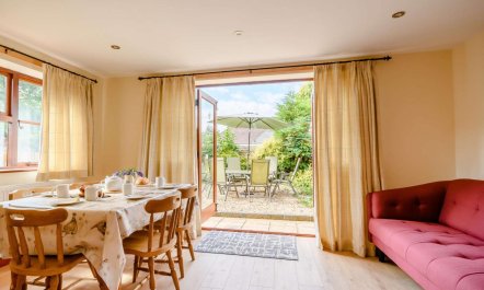 3 Bed in Evesham 4