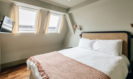 The Botanist's Bolthole 6