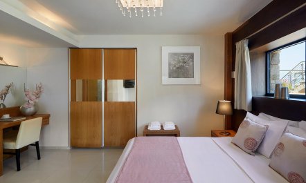 Petite Paradise 5