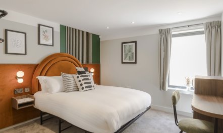 The Colour Block 5