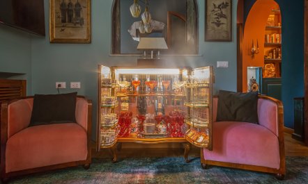 The Antique Market 3