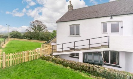2 Bed in Looe 4