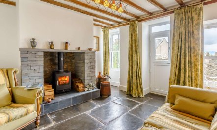 5 Bed in Askam-in-furness 5