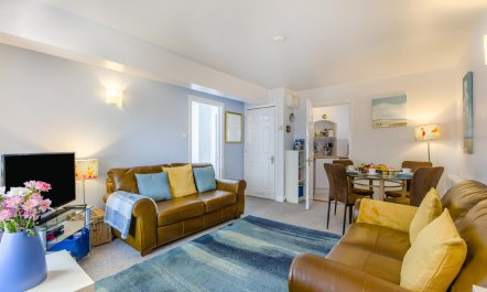 1 Bed in Aldeburgh 7