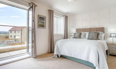 4 Bed in Whitby 3