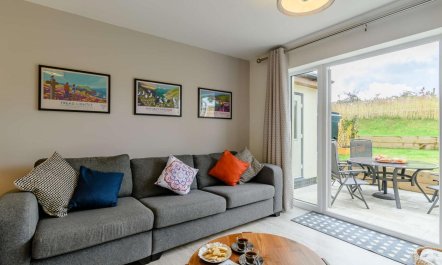 3 Bed in Narberth 1