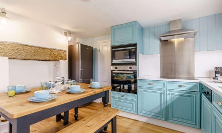 3 Bed in Whitby 3