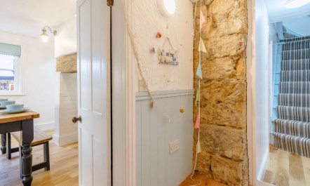 3 Bed in Whitby 9